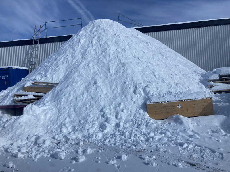 Déneigement de toiture à Granby et Bromont – Vert Pelouse